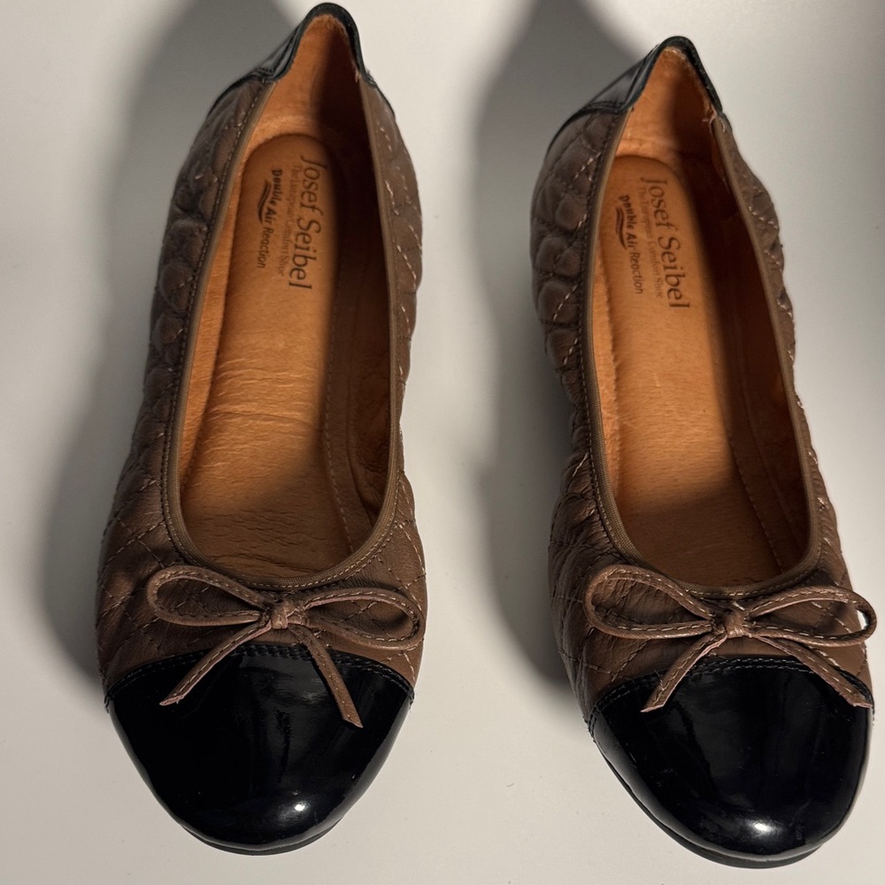 Josef Seibel Black and Brown Women's Flats‎ size 41